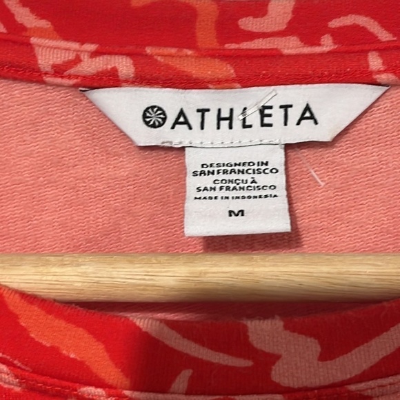 Athleta balance sweatshirt in Abstract Floral Matador Red - size medium - Picture 6 of 9